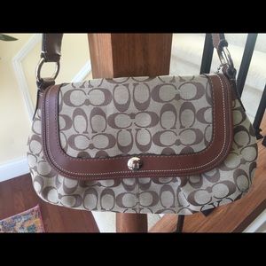 *Coach Soho* pleated signature large flap!